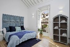 Apartamento en Granada - Nuevo · Alhambra · Catedral · Parking · WiFi