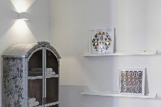 Apartamento en Granada - Nuevo · Alhambra · Catedral · Parking · WiFi