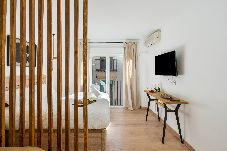 Estudio en Granada - Nuevo · Catedral · Gran Vía · Entradas Alhambra