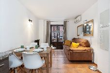 Apartamento en Granada - Nuevo · Plaza Nueva · Centro Ciudad · WifI · Parking Privado 