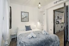 Apartamento en Granada - Nuevo · Plaza Nueva · Centro Ciudad ·  Parking 