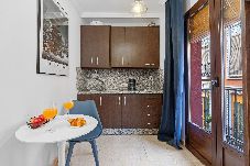 Apartamento en Granada - Nuevo Acogedor Estudio centrico Ideal para Parejas 