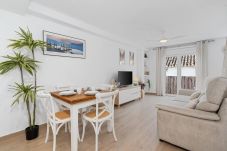 Apartamento en Estepona - Nuevo · Centro · 1 min de la playa