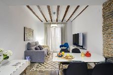 Ferienwohnung in Granada - New · Granada Center-Puerta Real-Private Parking