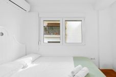 Ferienwohnung in Granada - Geräumiges zentrales Apartment in Granada – WLAN und Parkplatz inklusive, bis zu 6 Personen