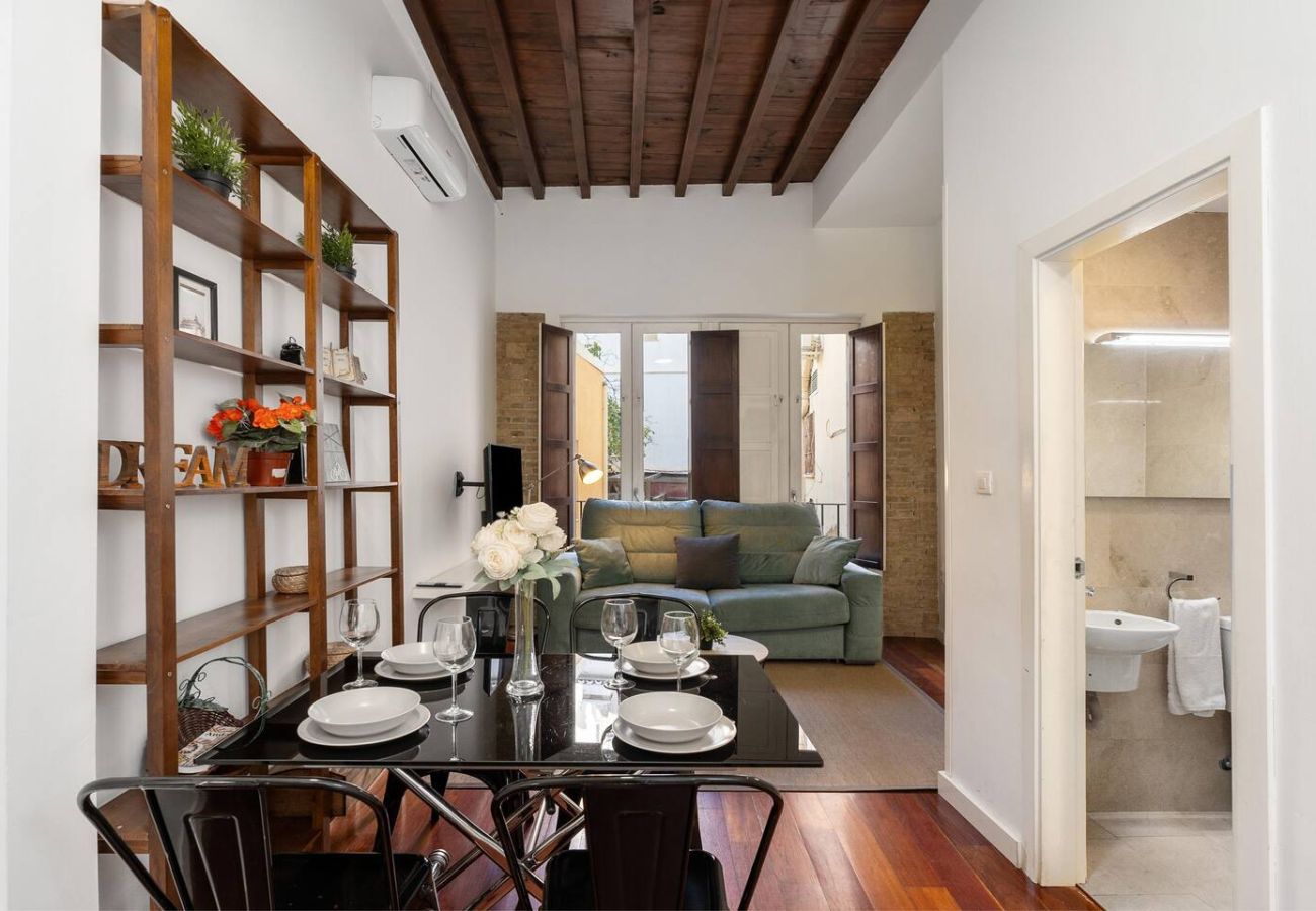 Ferienwohnung in Granada - Dom-Duplex - Privater Parkplatz