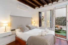 Ferienwohnung in Granada - Dom-Duplex - Privater Parkplatz