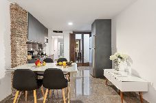 Apartment in Granada - Nuevo · Centro Granada · Puerta Real · Parking Privado